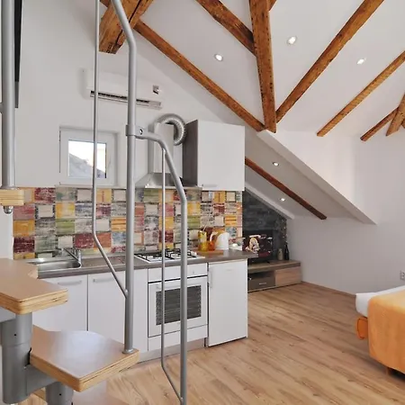 Apartment Center Gabriela